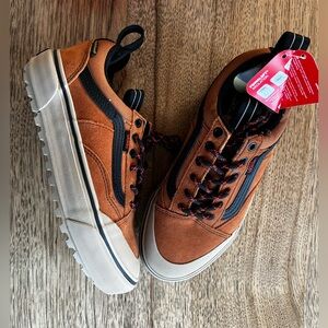 Vans Old Skool Shoes